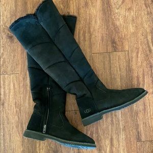 Knee High Ugg Boots